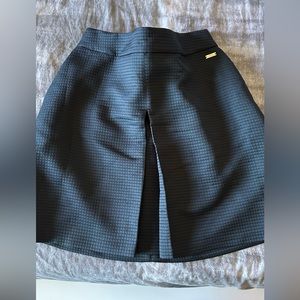 Armani Exchange skirt size 0, never wore it